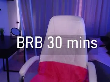 jamie_chung live stage