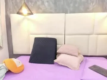 jana_hancock live stage