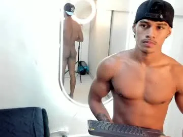 joao_da_silva19 live stage