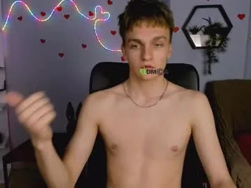 john_lik live stage