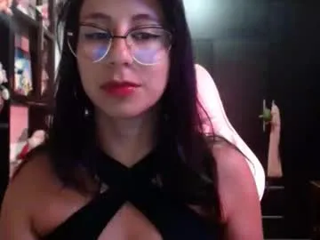 kateeen18 live stage