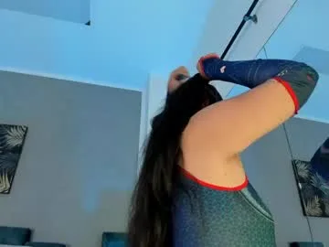 kathia_morelli live stage