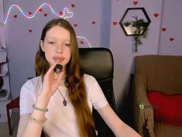 khloebeauty live stage