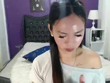 kimberly_tart live stage