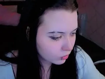 kira_g0ld live stage