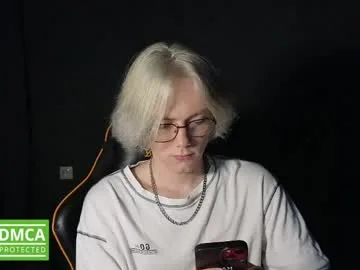 kirill_20_cm live stage
