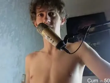 labour_guy live stage