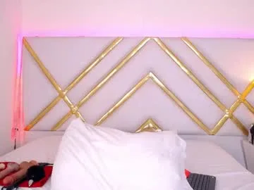 lailastilwills live stage