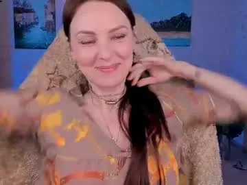 lanaradiance live stage