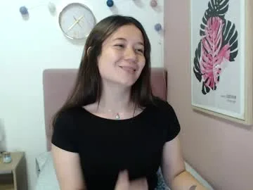lanna_mills live stage