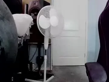 latexchris77 live stage