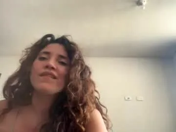 latinamystique live stage