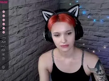 lauren_raquel live stage