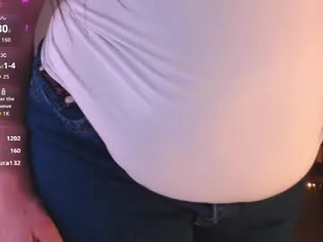 leah_bunny live stage