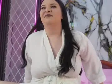 leahbliss live stage