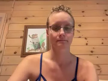 leahwilde live stage