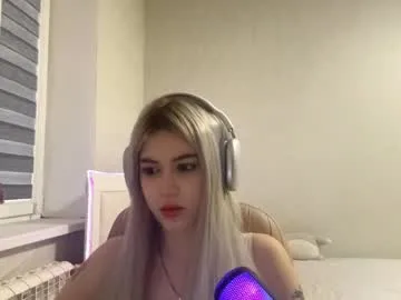 lettieiler live stage