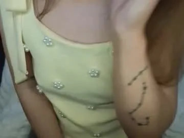 lilly_adams88 live stage