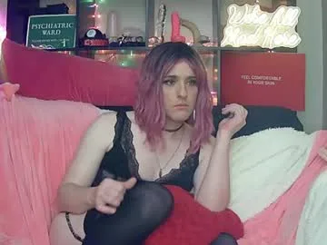 lillyvtrap live stage