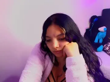 loren_44tits live stage