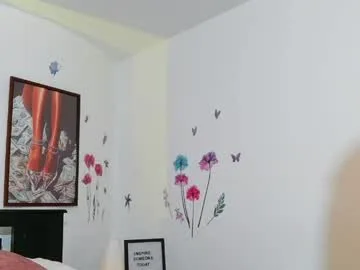 loretahorny live stage