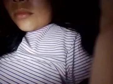lovely_joy19 live stage