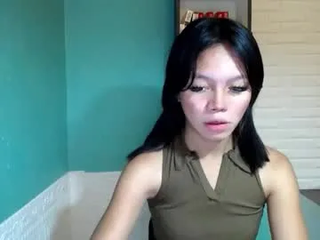 lovely_thea_xoxo live stage