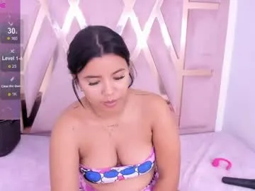lucy_asm live stage