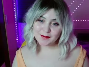 lulovia live stage