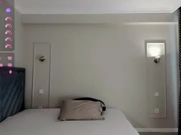 lumi_na live stage