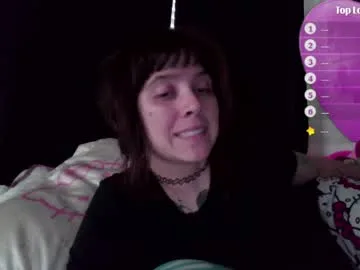 lunarqueen420 live stage