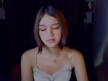 lux_white live stage