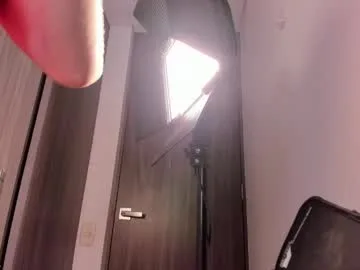 ly_mor_x live cam preview