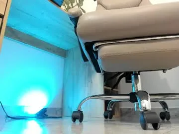 madeleine_w live stage