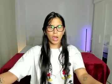 maragirl live stage