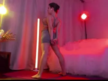 mary_julia live stage