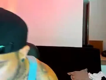 mathews_roses live stage