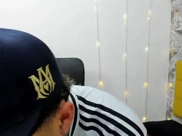 max_sstteel live stage