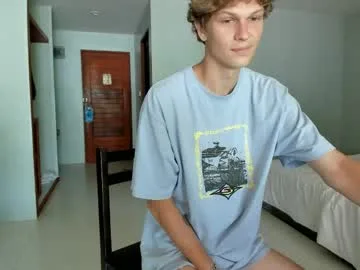maxim_burn live stage