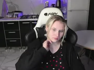 mertyxxx live stage