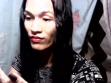 mia_huge_cock live stage