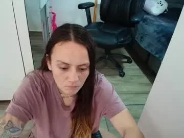 mia_sepulveda live stage