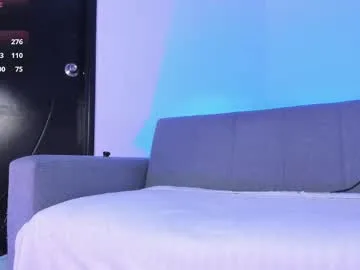 miah_storm live stage