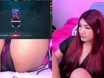 miavoss__ live stage