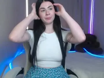 milasecretsss live stage