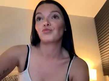 missmia_xo live stage
