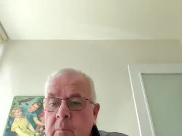 mitchpj live stage