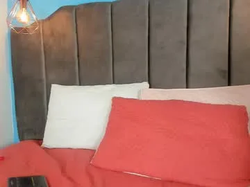 monica_robles_ live stage