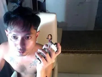 morena_dakx live stage