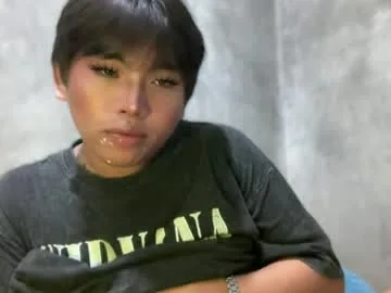 naughty_mj live stage